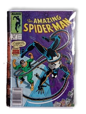 Marvel The Amazing Spider-Man Comic Book - Purple Cover